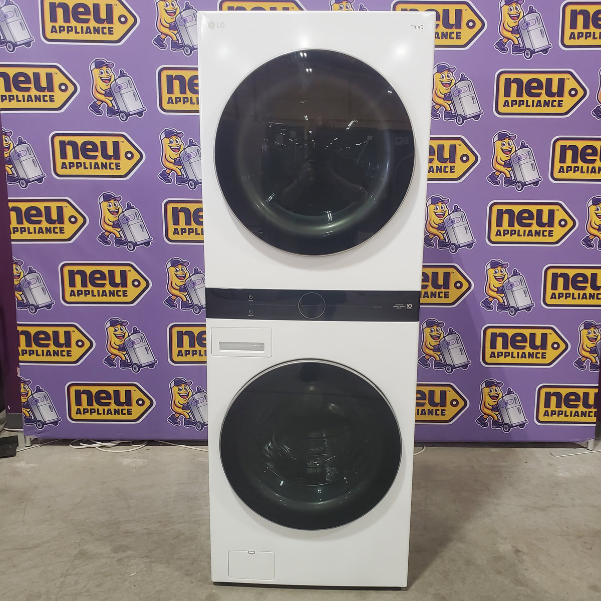 LG Front Load Wash Tower with Center Control 4.5 Cu. Ft. Washer and 7.4 Cu. Ft. Dryer WKE100HWA - Open Box