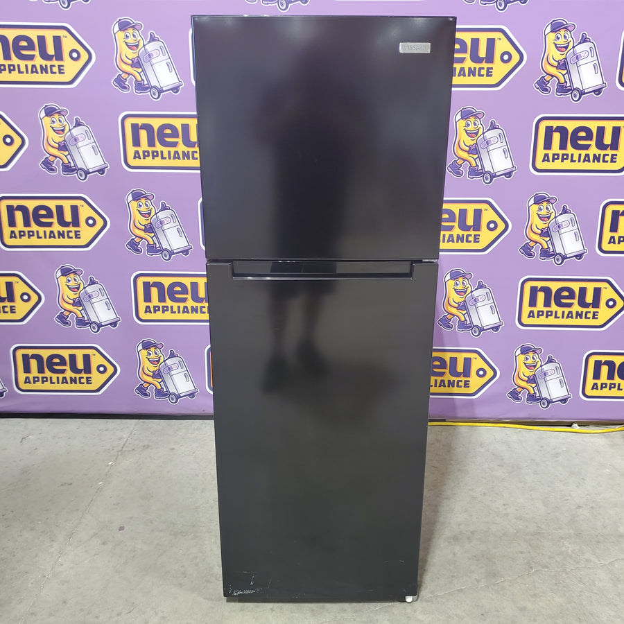 Vissani Black Top Freezer 10.1 Cu. Ft. Refrigerator with No Frost Design MDTF10BKES4 - Scratch and Dent (Moderate)