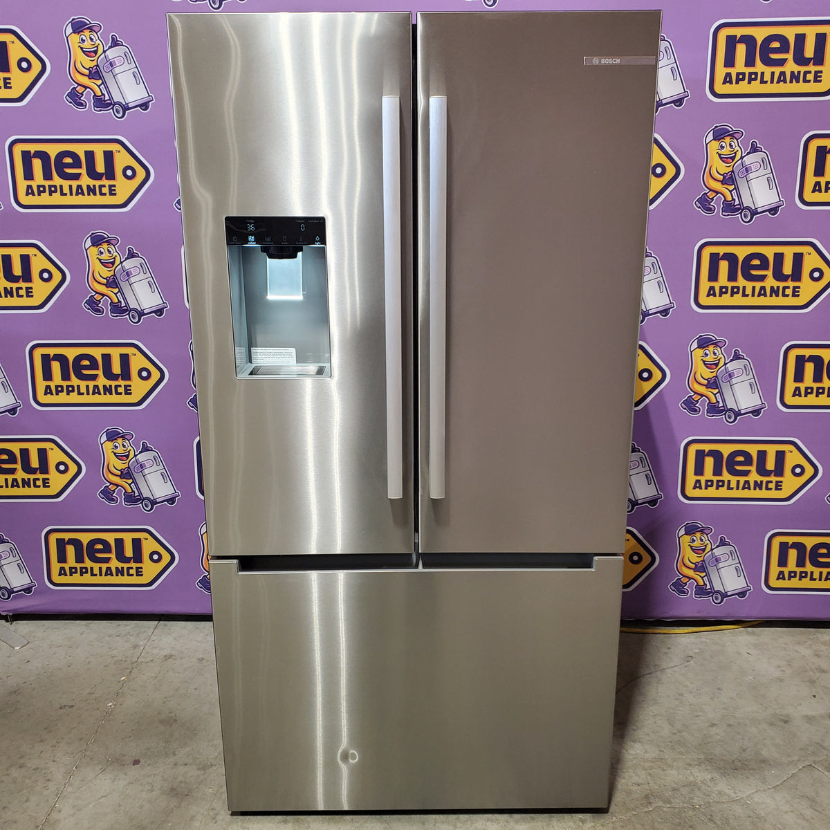 Bosch Fastest Ice Maker Standard-Depth 300 Series 26-cu ft 3-Door Smart Compatible French Door Refrigerator with Ice Maker with Water and Ice Dispenser in Stainless Steel B36FD31ENS - Scratch & Dent (Minor)