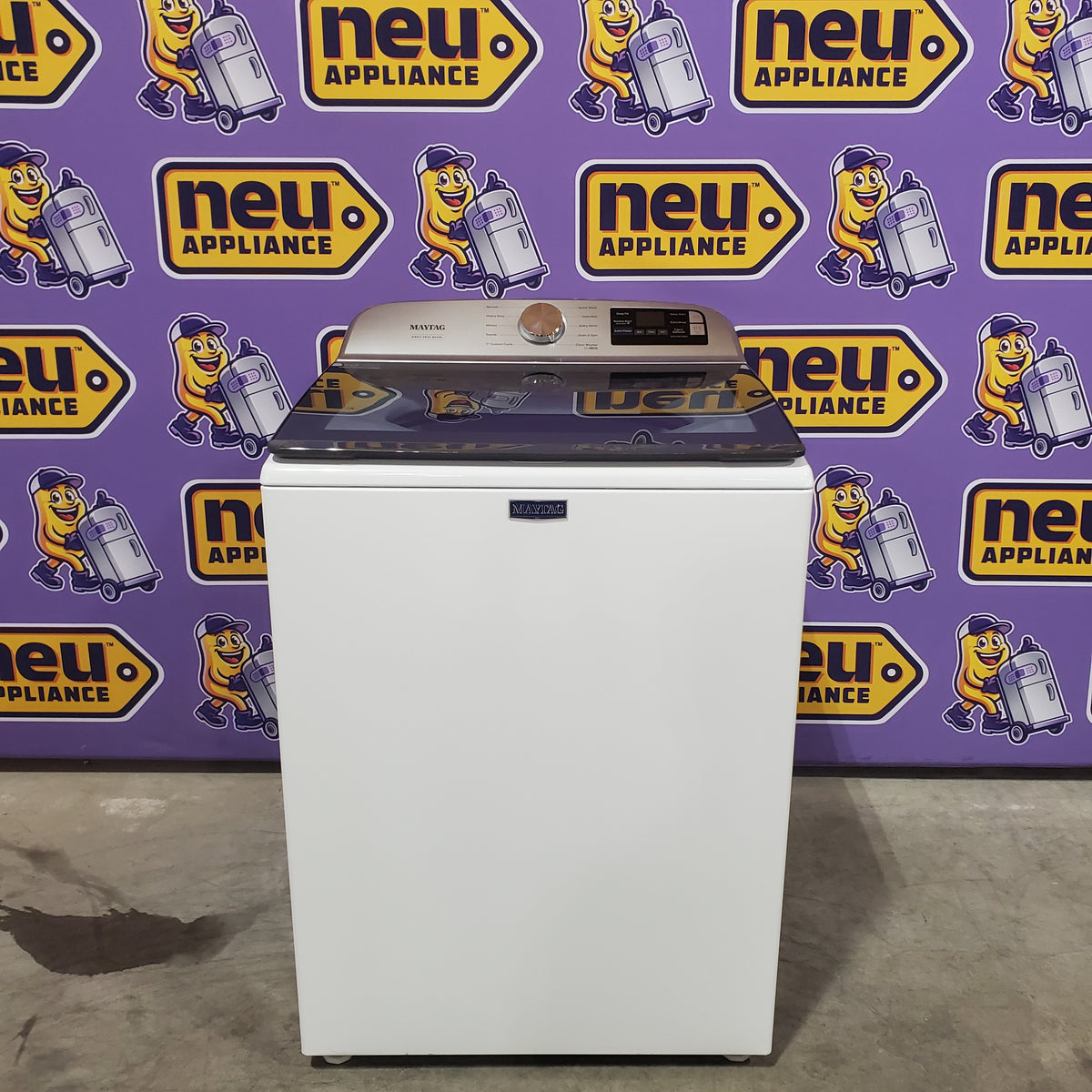 Maytag 5.2 Cu. Ft. Top Load Agitator Washer with Extra Power and Smart Appliance 22442617 - MTW6205RW - Open Box