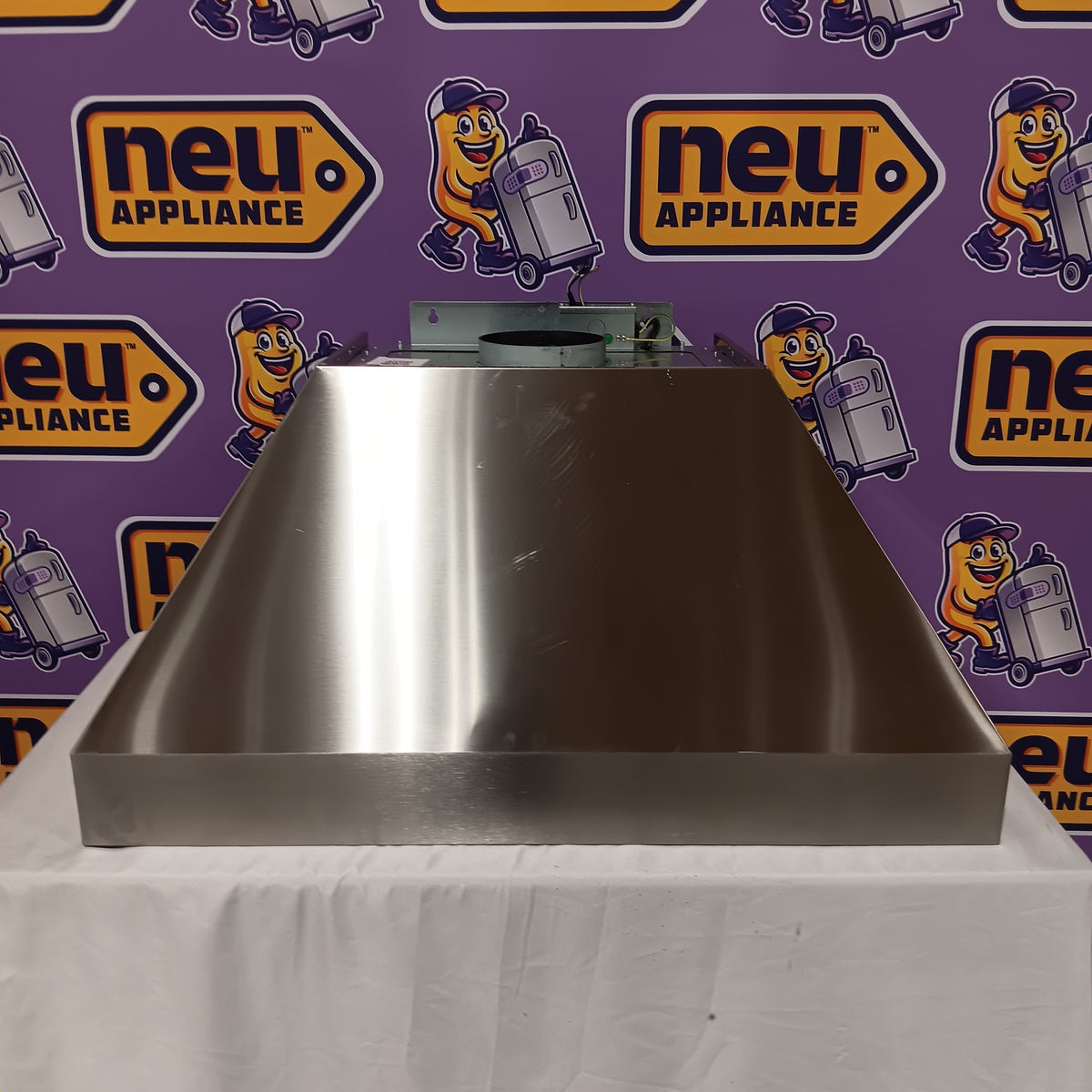 Bertazzoni 36 Wall-mount Chimney Hood with 3 Speeds + Booster, 600 CFM, 1 Motor, Digital Airflow Reducer, Timer, Filter Alarm, and Air-cleaning Option KPH36XT - Scratch & Dent (Minor)