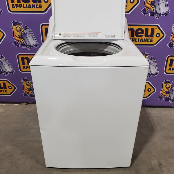 GE  4.4 cu. ft. Top Load Washing Machine with Infusor Wash System, ENERGY STAR  GTW490ACJWS - Certified Refurbished