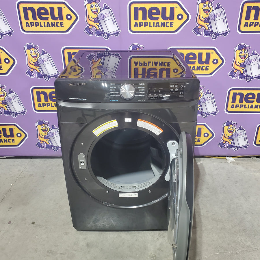 Samsung 7.5-cu ft Stackable Vented Electric Dryer with Steam Cycle in Fingerprint Resistant Black Stainless Steel DVE45R6100V - Scratch & Dent (Moderate)