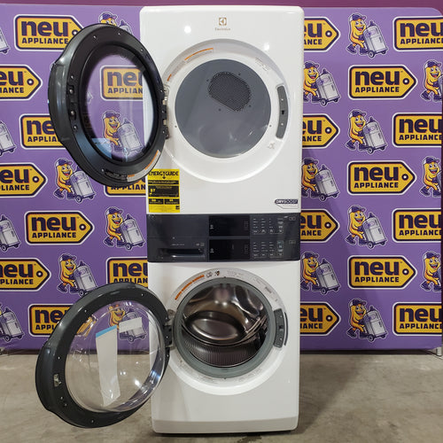 Pictures of Electrolux 300 Series Laundry Tower Single Unit Washer & Electric Dryer with LuxCare® Wash System in White 22442635 - ELTE7300AW - Scratch & Dent (Minor) - Neu Appliance Outlet - Discount Appliance Outlet in Austin, Tx