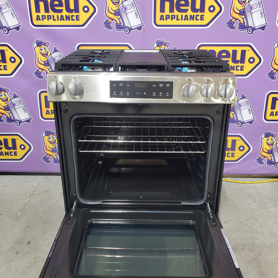 GE 30 in. 5-Burners Slide-In Gas Range in Stainless Steel with Crisp Mode GGS500SVSS - Scratch & Dent (Minor)
