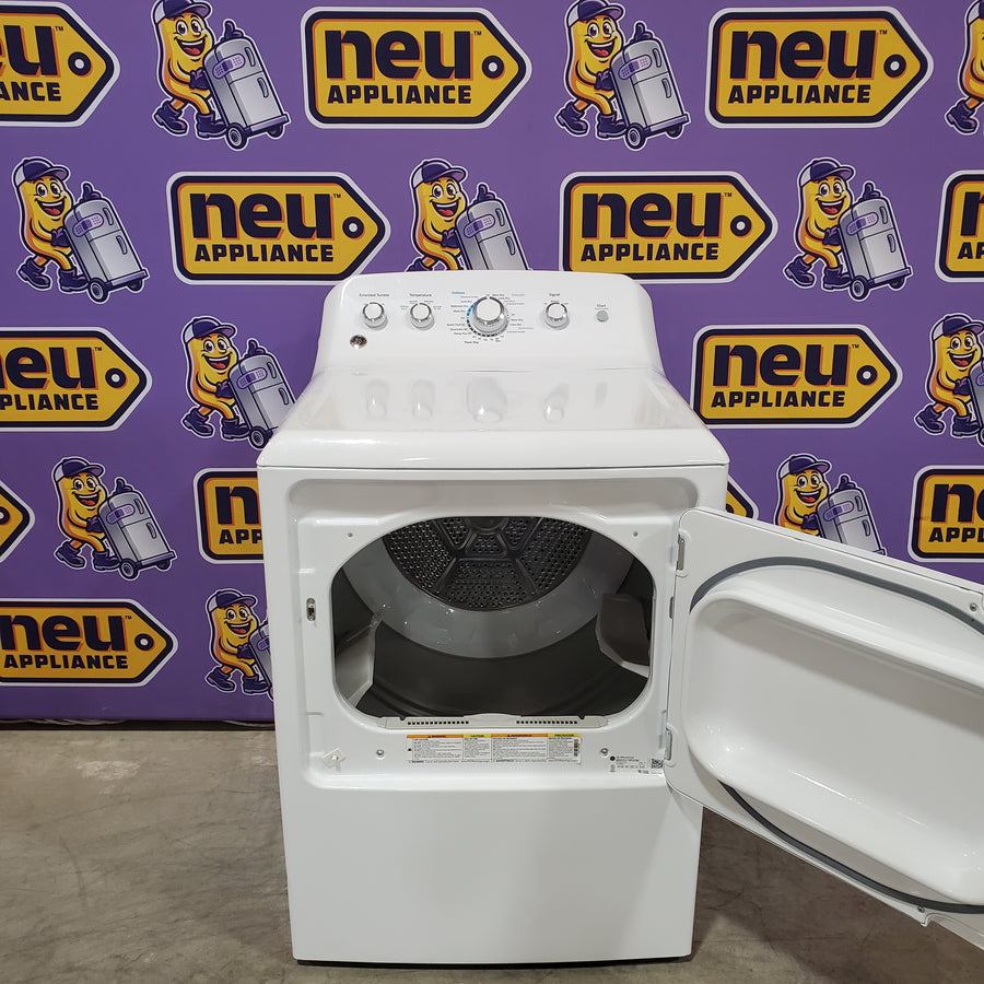 GE® 4.5 cu. ft. Capacity Washer with Stainless Steel Basket in White GTW465ASNWW - Certified Refurbished and GE White Electric 7.2 Cu. Ft. Dryer with Aluminized Alloy Drum GTD42EASJWW - Certified Refurbished