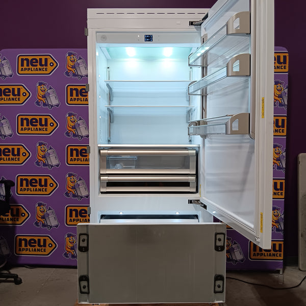 Bertazzoni Built-in Bottom Mount Refrigerator with Ice Maker 11113150 - REF36BMBIPRT - Open Box