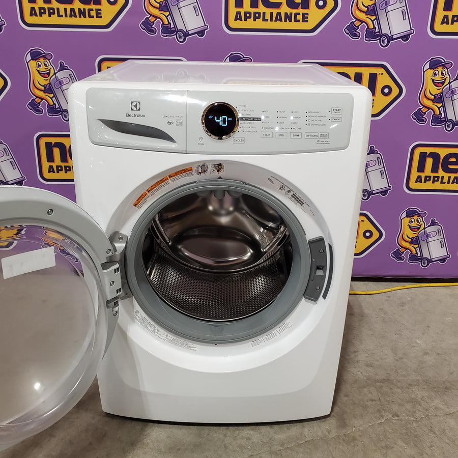Electrolux 300 Series 4.4 Cu. Ft. Front Load Washer with LuxCare® Wash System ELFW7337AW - Scratch & Dent (Minor)