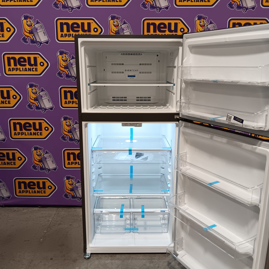 Frigidaire 30" Wide 20.0 Cu. Ft. Top Freezer Refrigerator in Stainless Steel 22521658 - LFTR2045VF - Scratch & Dent (Major)