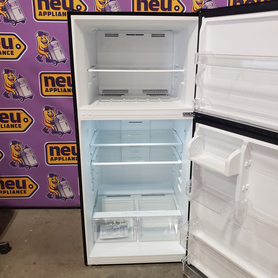 Vissani 18.1 cu. ft. Top Freezer Refrigerator in Fingerprint Resistant Stainless Steel Look, Garage Ready MDTF18SSR5 - Scratch & Dent (Moderate)