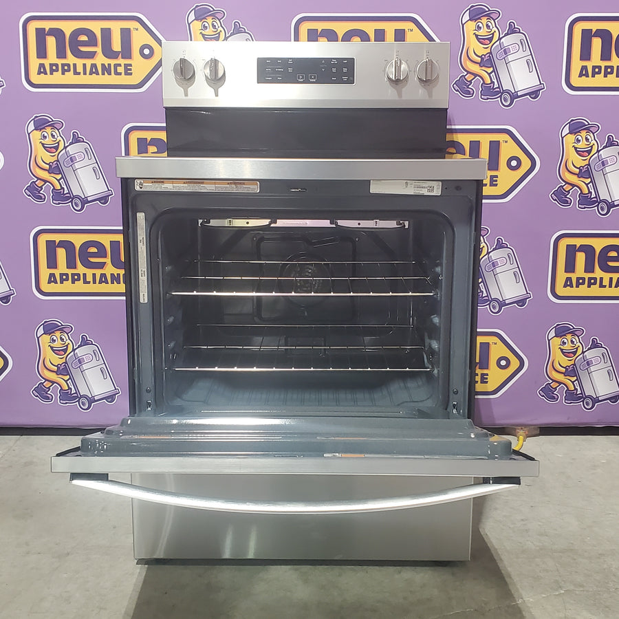 Whirlpool Energy Star Electric Range with Air Cooking Technology, No Preheat Air Fry, Air Baking and Self Clean 22221442 - WFES5030RZ - Open Box