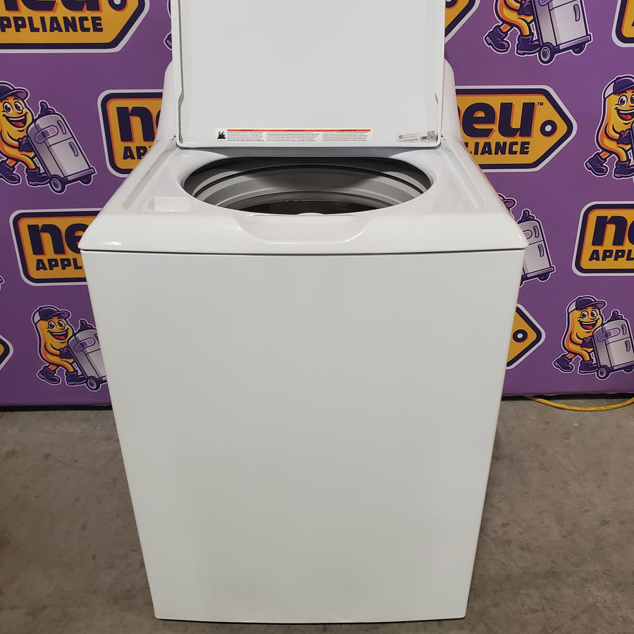 GE 3.8 cu. ft. Capacity Washer with Stainless Steel Basket in White GTW330ASKWW - Certified Refurbished and GE White Electric 7.2 Cu. Ft. Dryer with Aluminized Alloy Drum GTD42EASJWW - Certified Refurbished