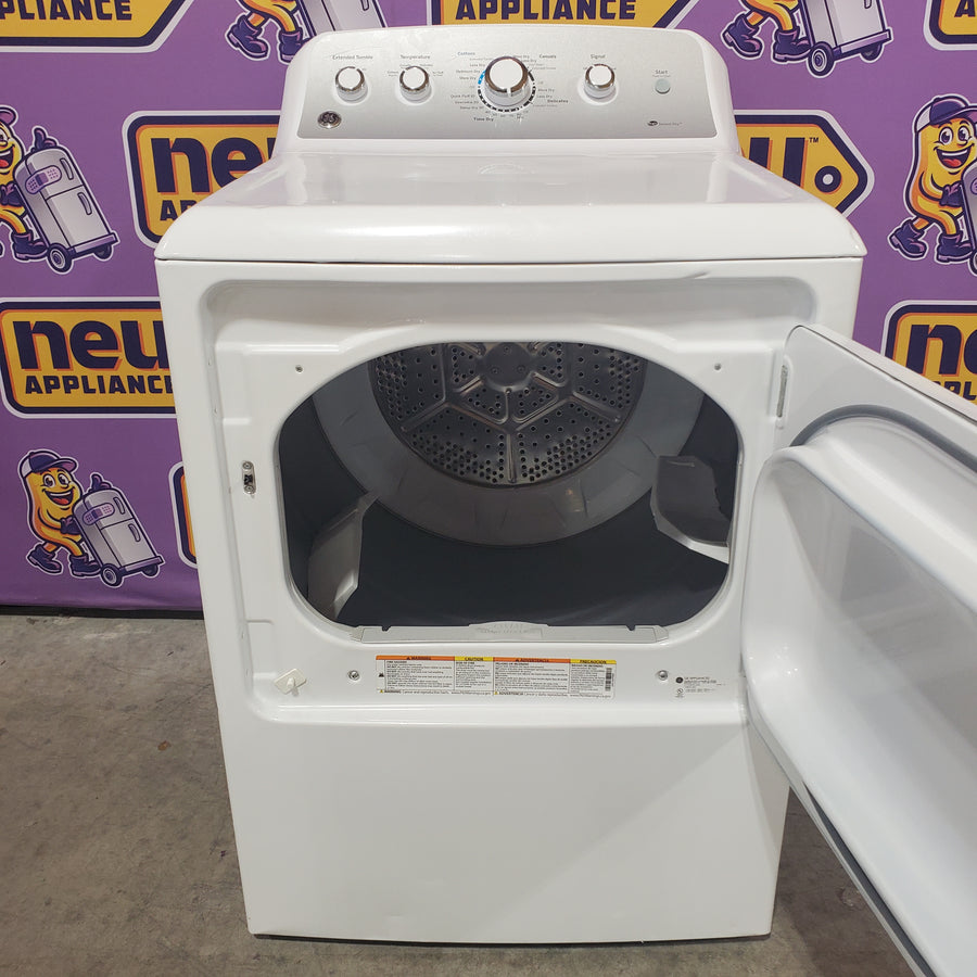 GE White Electric Aluminized Alloy Drum 7.2 Cu. Ft. Dryer with Sensor Dry and Extended Tumble GTD45EASJWS - Certified Refurbished