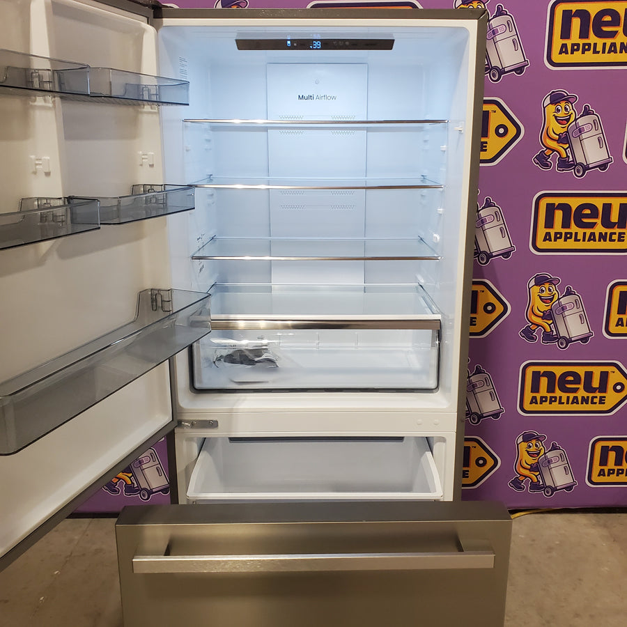 Hisense Counter Depth Bottom Freezer 17.2 Cu. Ft. Refrigerator with LED Lighting and Super Cool and Super Freeze in Fingerprint Stainless Steel 22142805 - HRB171N6ASE - Scratch and Dent (Minor)