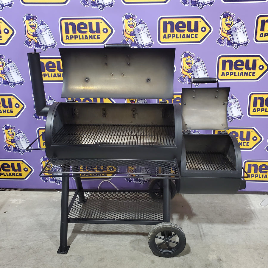Oklahoma Joe's Highland 879-Sq. in Black Horizontal Charcoal Smoker 24203001 - Certified Refurbished