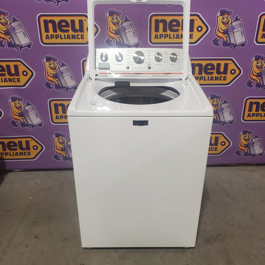 Maytag 4.7 cu. ft. Top Load Washer with Agitator, Pet Pro Option and Extra Power in White MTW5605RW - Open Box and Maytag 7.0 cu. ft. Capacity Top Load Electric Wrinkle Prevent Dryer MED4500MW - Scratch & Dent (Minor)
