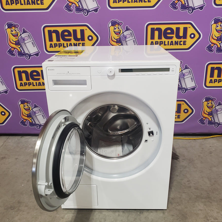 ASKO 24" Stackable Wide ASKO Premium Steel Seal Washing Machine with Quattro Construction and Active Drum W2084W - Scratch & Dent (Moderate)