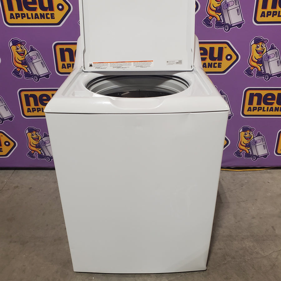 GE® 4.5 cu. ft. Capacity Washer with Stainless Steel Basket in White GTW465ASNWW - Certified Refurbished