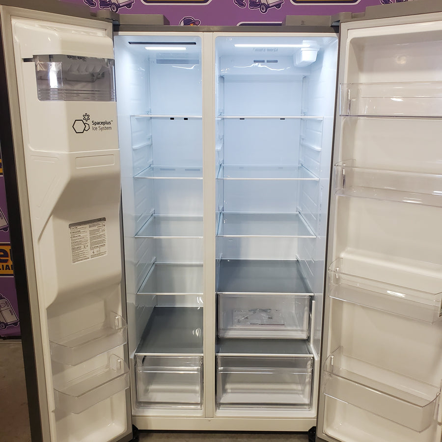 LG 27 cu. ft. Standard-Depth, Side-by-side Refrigerator, with Ice and Water and Bar Handle Design LS27T3230S - Scratch & Dent (Minor)