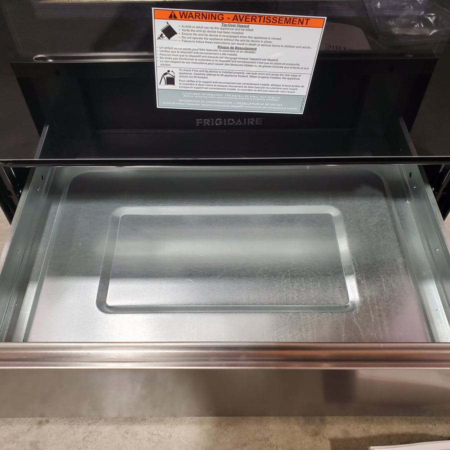 Frigidaire Fingerprint Stainless Steel Electric 30 Inch 5 Burner Ranch with Even Temp Element and Even Baking Technology FCRE306LAF - Open Box