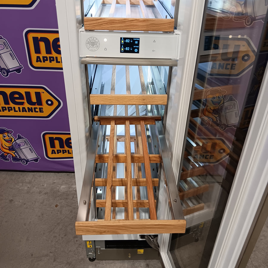Bertazzoni 18" Dual Zone Wine Cooler Column with 52 Bottle Capacity, 12 Wooden Racks, UV Light-Shielding Glass Window, LED Lights and Digital Touch Controls REF18WCPIXR - Open Box