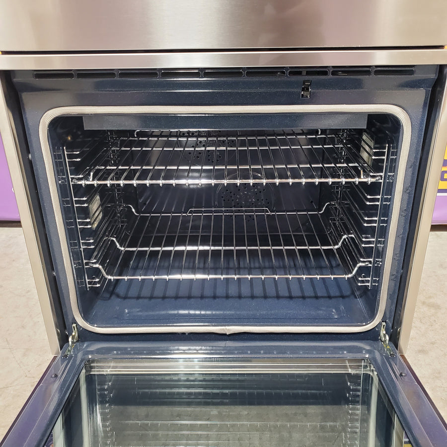 Bertazzoni 30" Built-In Double Electric Convection Wall Oven Self-Clean in Stainless Steel MAST30FDEXV - Scratch & Dent (Minor)