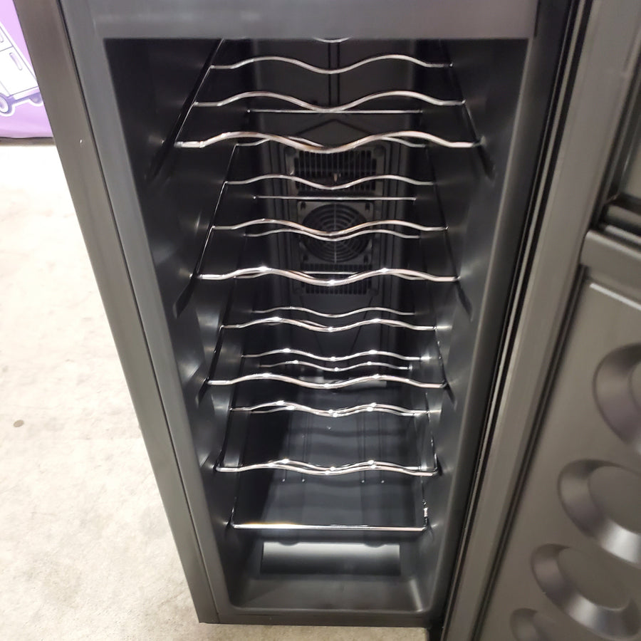 Koolatron 10-in W 18-Bottles Black Dual Zone Cooling Freestanding Indoor Wine Cooler 22142775 - WC18MG - Scratch & Dent (Minor)