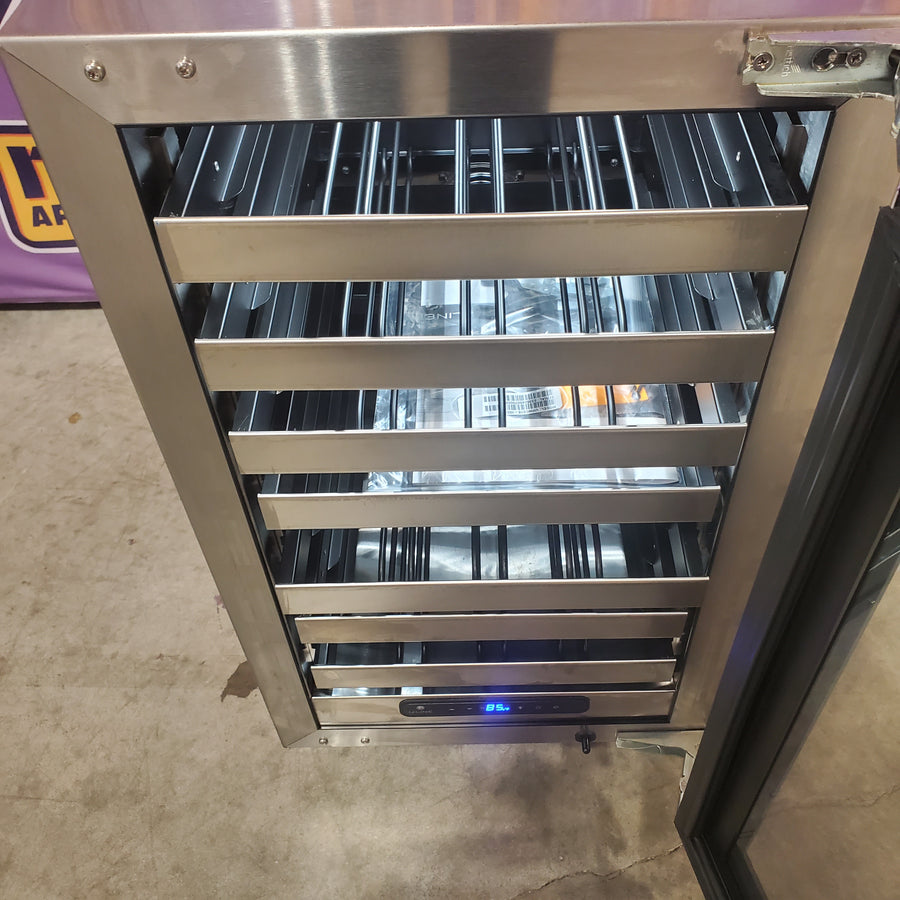 U-Line 18 Inch Full Depth Wine Storage with 35 Bottle Capacity - 3.7 cu. ft, Convection Cooling, Digital Touch Pad, and LED Lighting UHWC518IG01A - Scratch & Dent (Moderate)