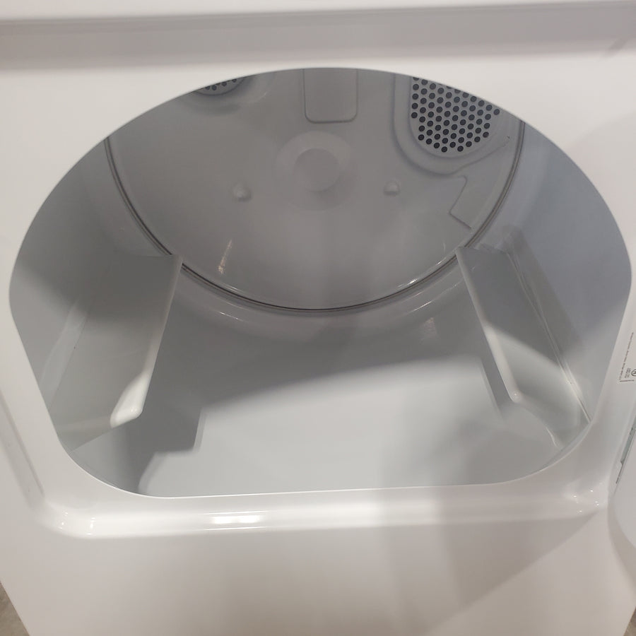Maytag 29 Inch 7.0 cu. ft. Electric Dryer with 15 Drying Cycles, 4 Temperature Settings, Wrinkle Control Options and Heavy Duty Cycle 05121109 - MEDC215EW - Certified Refurbished