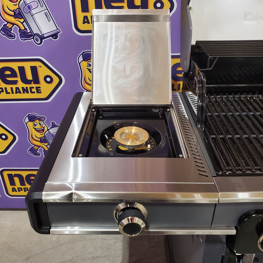 Charbroil® Commercial Series™ 4 Burner Gas Grill & Griddle in Stainless Steel 463263924 - Scratch & Dent (Moderate)