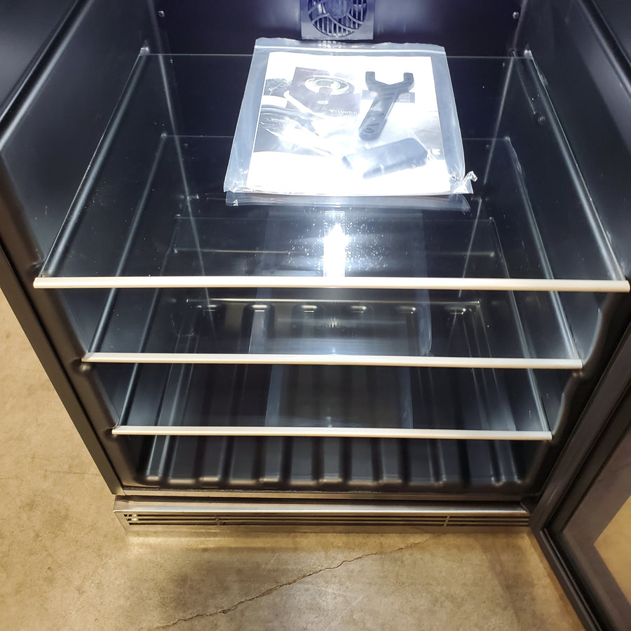 U-Line 1 Class 194-Can Beverage Cooler in Stainless Steel UHBV024SG01A - Scratch & Dent (Minor)