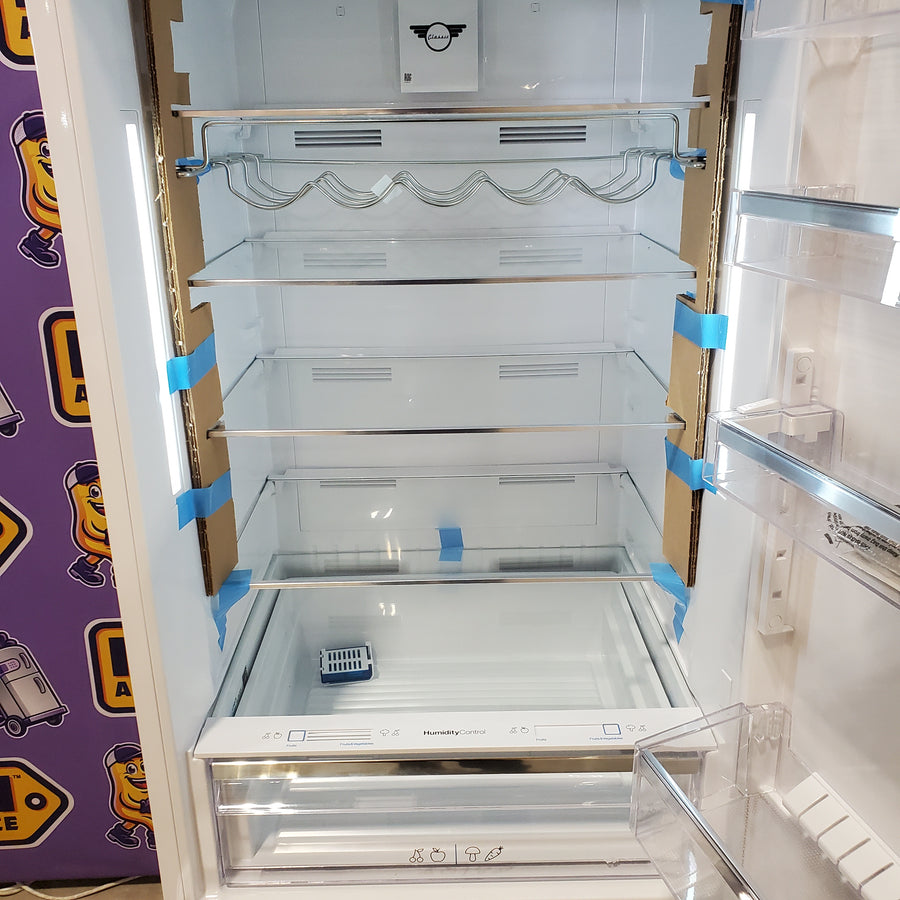 Classic Retro 28 in. 16.7 cu. ft. Frost Free Bottom Freezer Fridge in Marshmallow White, Energy Star UNQ-455LWAC - Open Box