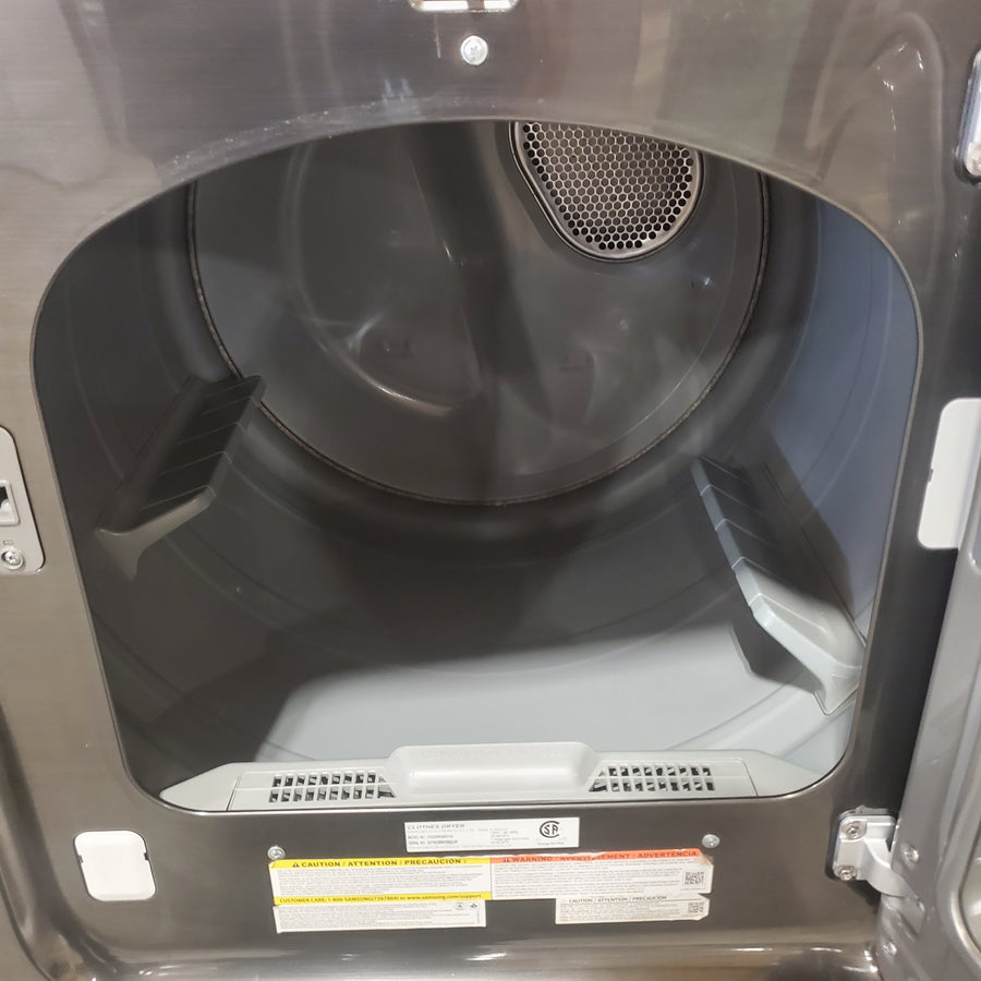 Samsung 7.4 cu ft Gas Dryer with Steam Sanitize Option DVG50R5400V - Certified Refurbished