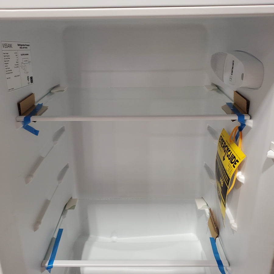 Vissani 7.2 cu. ft. Top Freezer Refrigerator in Fingerprint Resistant Stainless Steel Look MDTF7SSES4 - Scratch & Dent (Minor)
