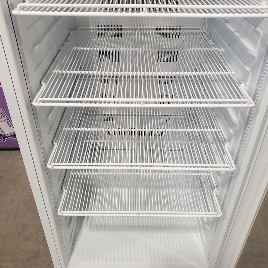SOZT 23.54 in. Single Zone 588-Cans Commercial Beverage Cooler in White with Adjustable Shelves and LED Lights FM24WS - Scratch & Dent (Minor)