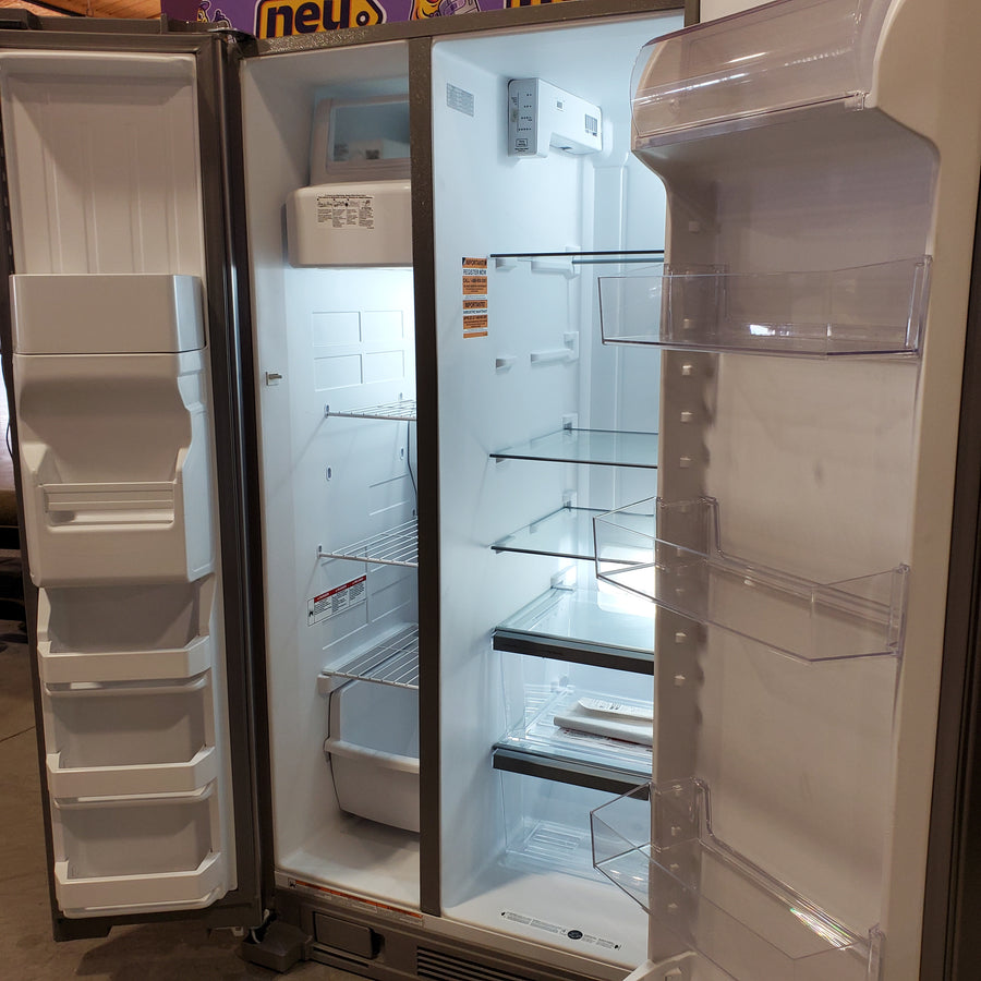 Whirlpool 24 cu ft Capacity Side By Side Refrigerator with Ice and Water Dispenser in Fingerprint Resistant Stainless Steel 22221424 - WRS315SDHZ - Scratch & Dent (Minor)