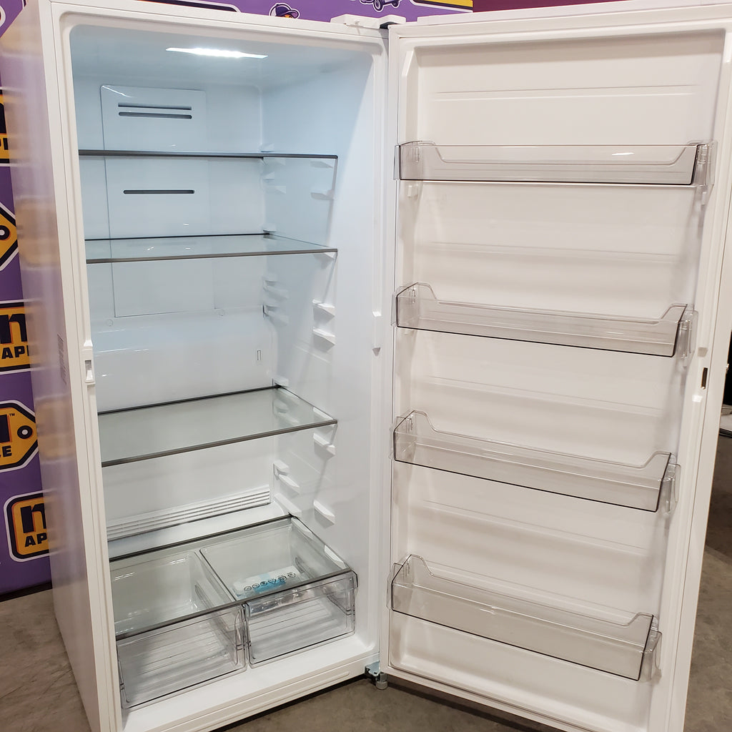 Pictures of Midea 21 cu. ft. Convertible Upright Freezer in White 22321473 - MRU21F5BWW - Scratch & Dent (Minor) - Neu Appliance Outlet - Discount Appliance Outlet in Austin, Tx