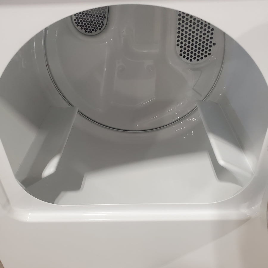Whirlpool White Electric Extra Large 7.0 Cu. Ft. Dryer with Wrinkle Shield 22421746 - WED4815EW - Scratch & Dent (Minor)