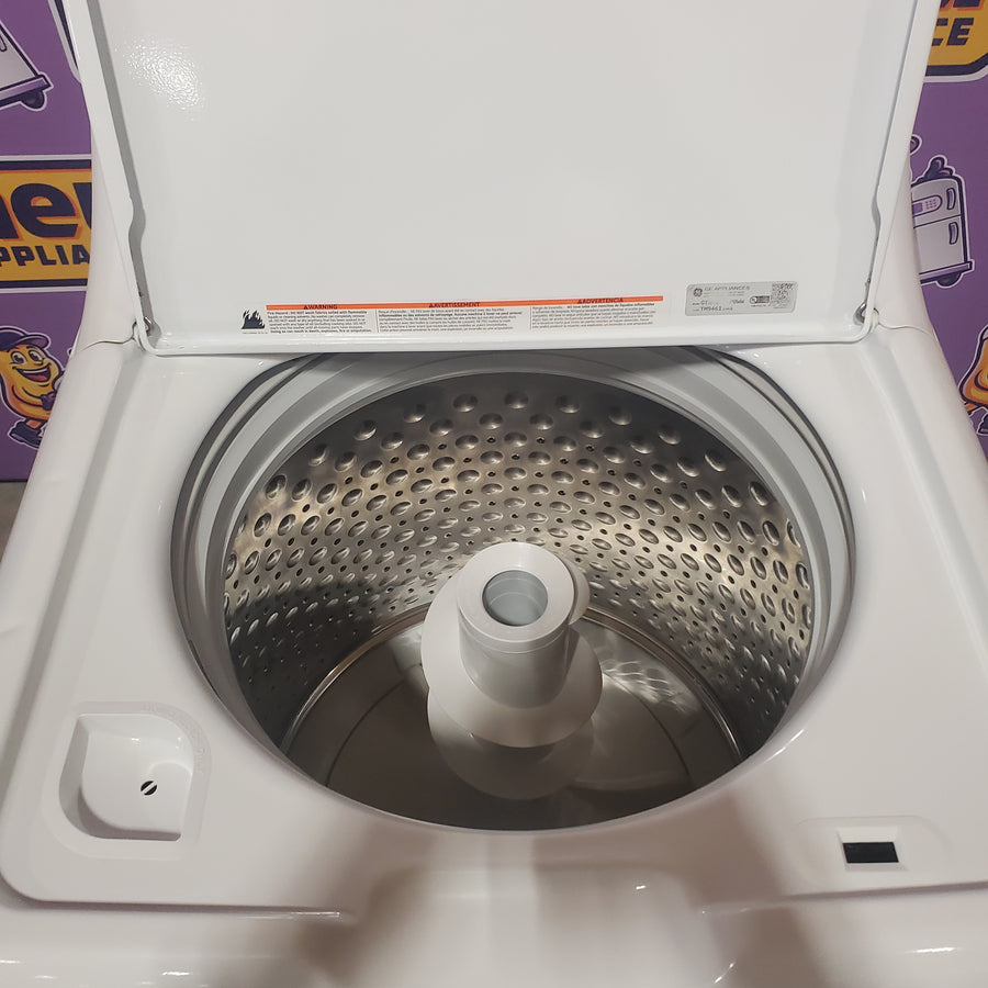GE® 4.5 cu. ft. Capacity Washer with Stainless Steel Basket in White GTW465ASNWW - Certified Refurbished