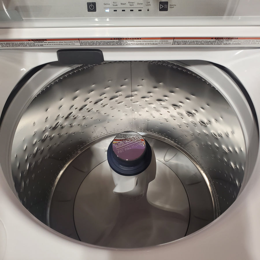 Maytag 4.7 cu. ft. Top Load Washer with Agitator, Pet Pro Option and Extra Power in White MTW5605RW - Scratch & Dent (Minor)