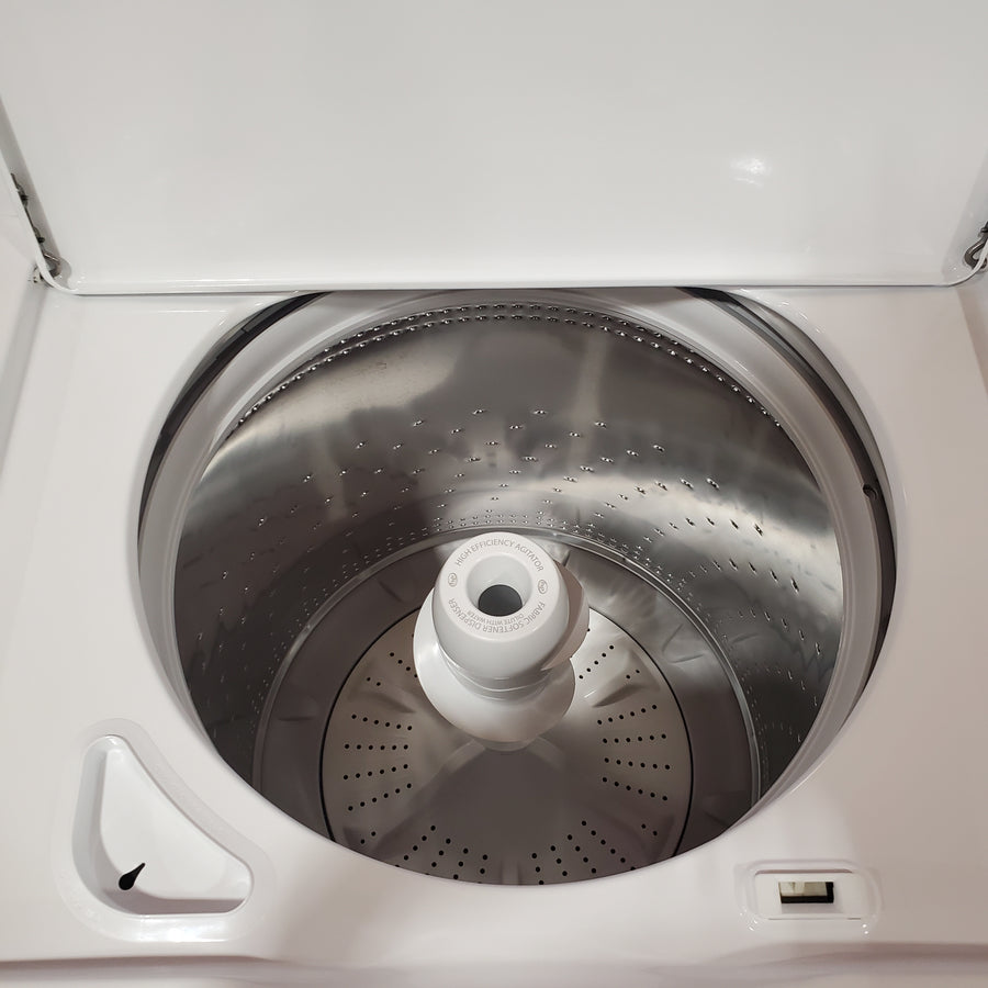 Maytag Top Load 3.8 cu. ft. Washer with Deep Fill and Quick Wash Cycle MVW4005SW - Scratch & Dent (Minor) and Maytag Top Load Electric Wrinkle Prevent 7.0 cu. ft. Dryer with Auto Dry MED4005SW - Scratch & Dent (Minor)