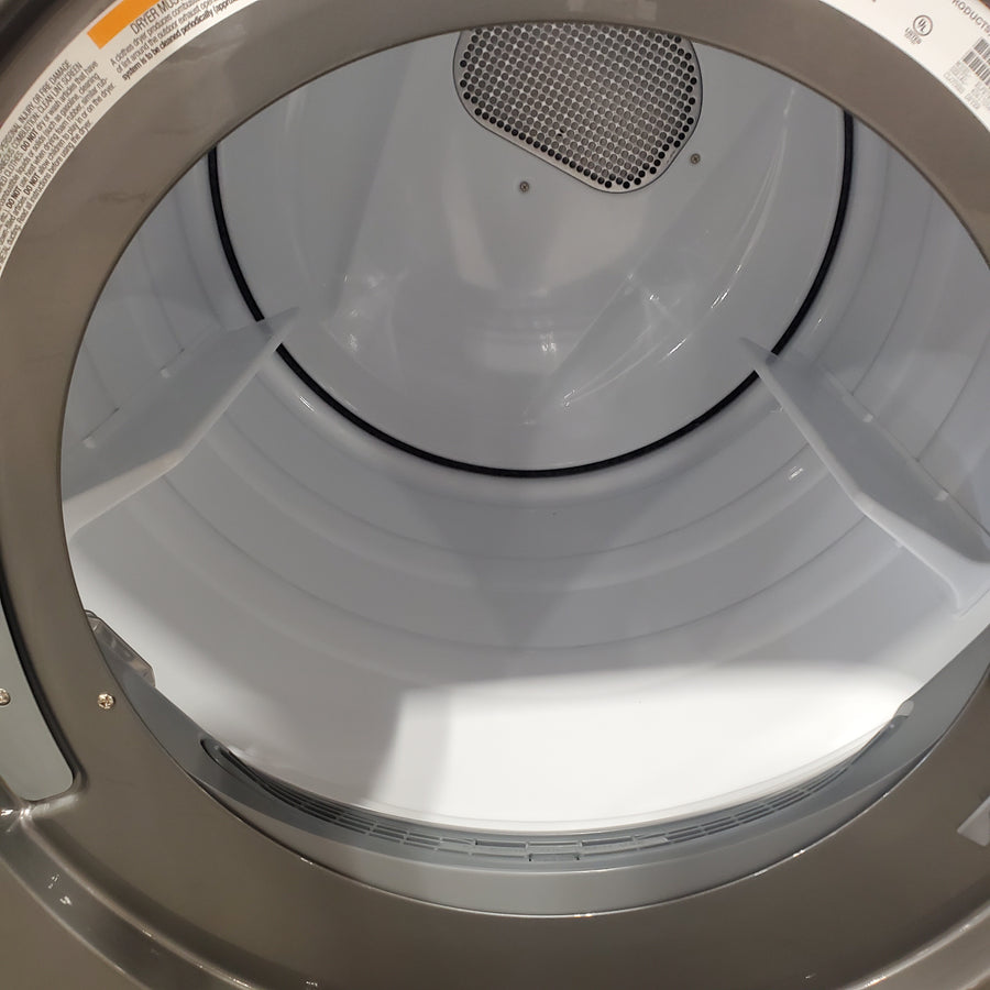 Electrolux 8-cu ft Stackable Vented Electric Dryer with Steam Cycle in Titanium ELFE7437AT - Scratch & Dent (Minor)