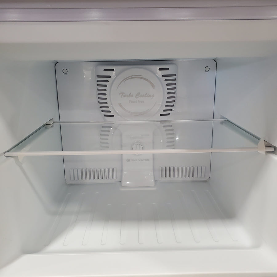 Galanz 24 in. 10 cu. ft. Retro Top Freezer Refrigerator, Energy Star and Frost Free in Milkshake White GLR10TWEEFR - Open Box