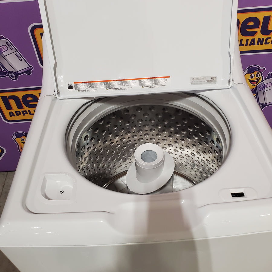 GE® 4.2 cu. ft. Capacity Washer with Stainless Steel Basket GTW335ASNWW - Certified Refurbished