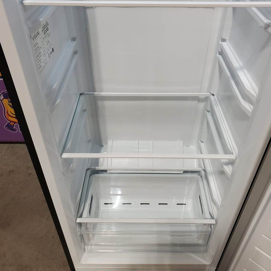 Vissani 11 cu. ft. Convertible Upright Freezer in Stainless Look with Adjustable Shelving, Garage Ready MDUF11SS5 - Open Box
