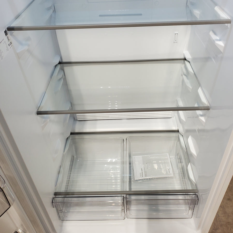Midea 21 cu. ft. Convertible Upright Freezer in White MRU21F5BWW - Scratch & Dent (Minor)