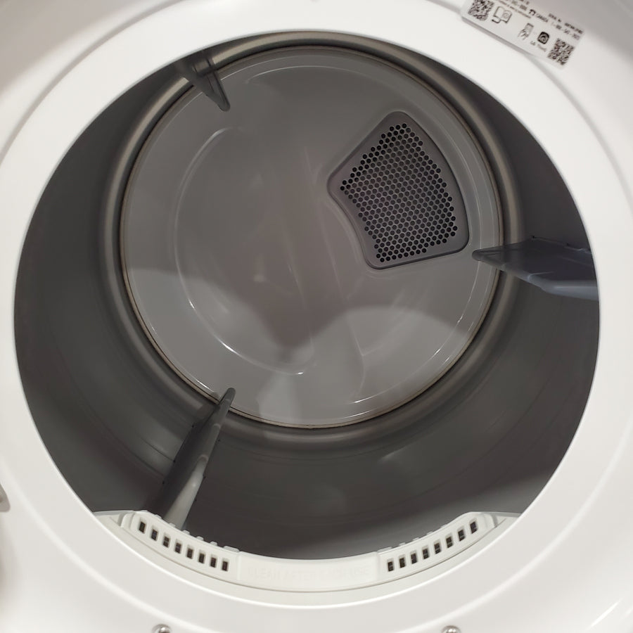 LG Front Load Wash Tower with Center Control 4.5 Cu. Ft. Washer and 7.4 Cu. Ft. Dryer WKE100HWA - Scratch & Dent (Minor)
