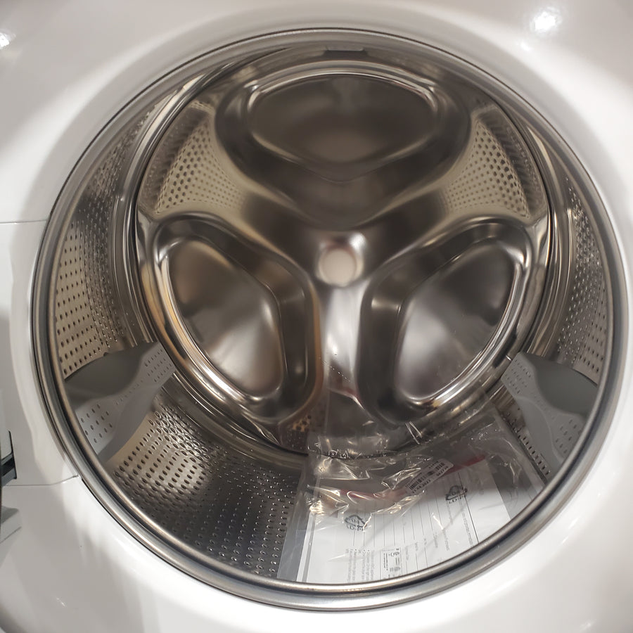 ASKO 24" Stackable Wide ASKO Premium Steel Seal Washing Machine with Quattro Construction and Active Drum W2084W - Scratch & Dent (Minor)
