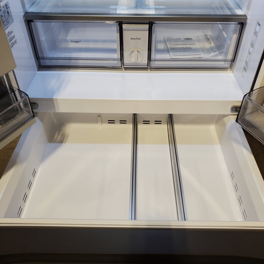 Samsung Bespoke 29 cu ft. 4-Door Standard Depth French Door Smart Refrigerator with Beverage Center Auto Fill Pitcher and Dual Ice Maker with Ice Bites™ in White Glass RF29BB86004M - Open Box