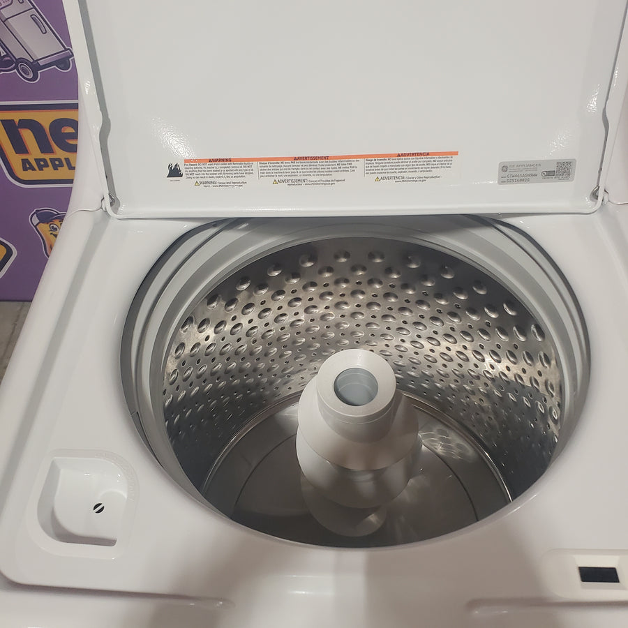 GE® 4.5 cu. ft. Capacity Washer with Stainless Steel Basket in White GTW465ASNWW - Certified Refurbished